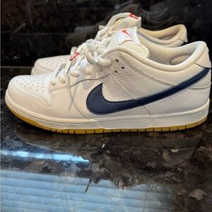 Nike SB Dunk Orange Label Navy/Gum Bottom